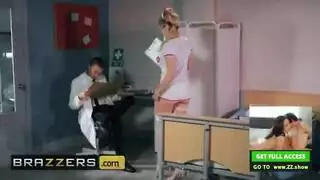 سكس نيك هو دكتور في المستشفى ممرضه