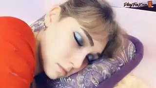 اخ ينيك اخت في سرير ابوه