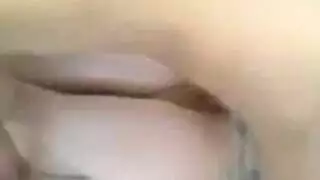 مشهد إباحي حار: تلقين ملكة فارسية درسًا رومانسيًا