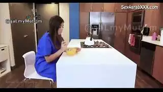 فانتازيا ممرضة إكس إكس إكس: أثداء كبيرة، حديث فاحش، وجنس عنيف