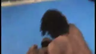 موظفات المكتب الشهوانيات يحصلن على تمارين جنسية من عمال مستأجرين