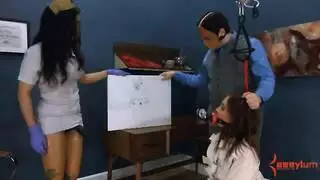 مغامرة البطل الكرتوني الإباحية: قصص مصورة صريحة لبن تن