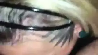 أكلت زوجة الفحل قرنية الديك الثابت قبل عرض لايف