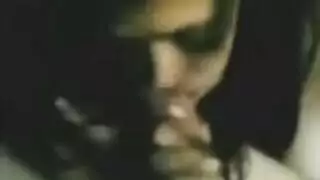 فانتازيا شرج في المطبخ: تايلاندية تأخذها بعمق