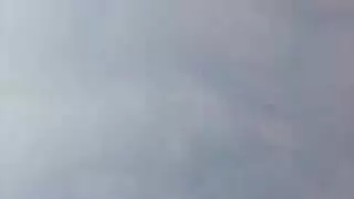 زوج العاهرة الناضجة يمارس الجنس مع عشيقها في انتقام صعب