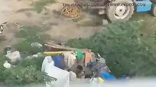 نيج فتاة لابسه بنطلون اسود حلوه