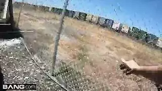 ينيكها بالشارع بين الزحام