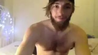 الوسيم الملتحي في مثلث جنسي شرجي عميق مكثف