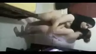 سكس سحاق مصري ثلاثي – لعق فرجي جماعي