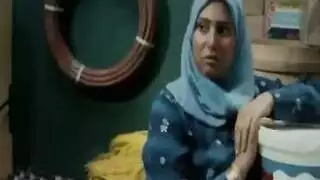 شريط جنسي عنيف: رحاب تصرخ من النيك العميق